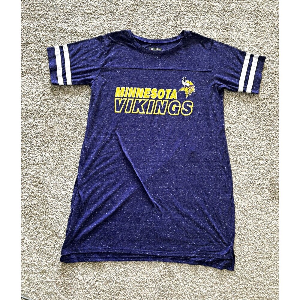Women’s NFL Team Apparel Minnesota Vikings NFL Football Purple Shirt Size XL